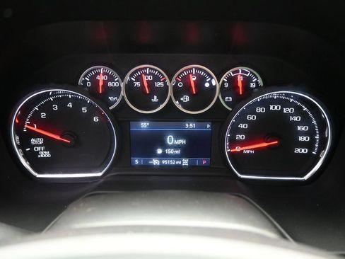 Used 2021 Chevrolet Tahoe LT AWD/4WD image 16