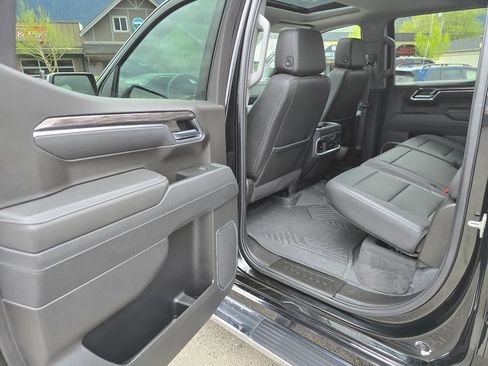 Used 2025 Chevrolet Silverado 1500 LTZ w/ LTZ Premium Package AWD/4WD image 25