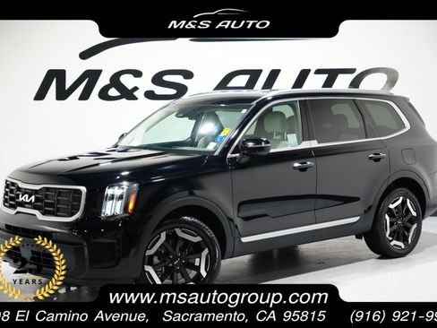 Used 2023 Kia Telluride S image 1