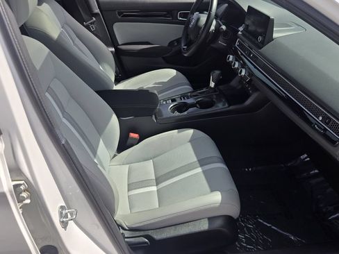 Certified 2025 Honda Civic Sport image 17