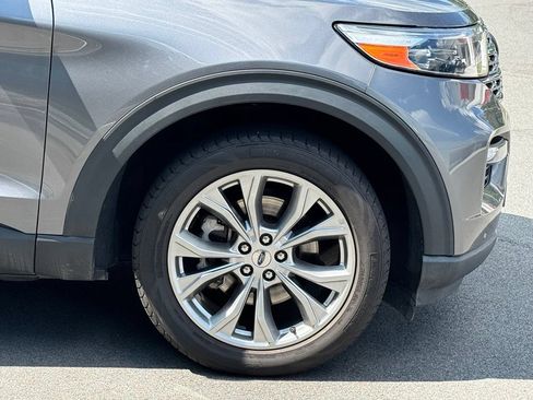 Used 2022 Ford Explorer Limited RWD image 39