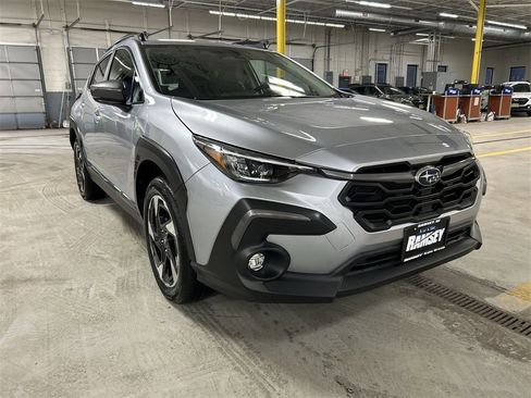 Certified 2025 Subaru Crosstrek 2.5i Limited image 2