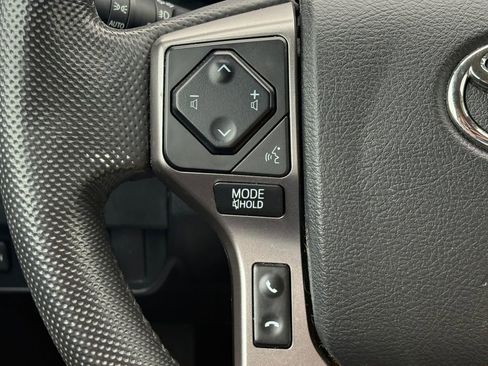 Used 2023 Toyota Tacoma SR5 w/ Technology Package AWD/4WD image 15