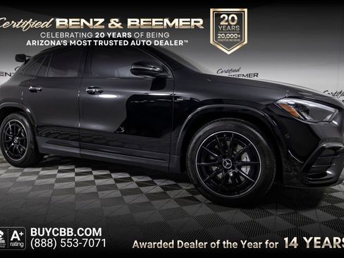 Used 2025 Mercedes-Benz GLA 35 AMG 4MATIC image 1