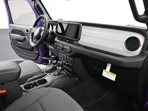 New 2026 Jeep Gladiator Sport image 23