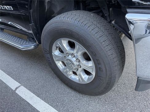 Used 2026 RAM 2500 Big Horn AWD/4WD image 9