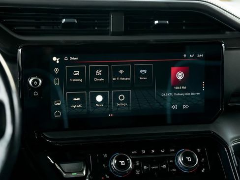 Used 2022 GMC Sierra 1500 AT4X image 34