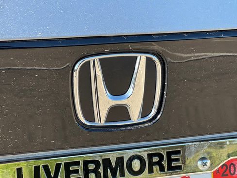 Used 2024 Honda Accord Sport image 48