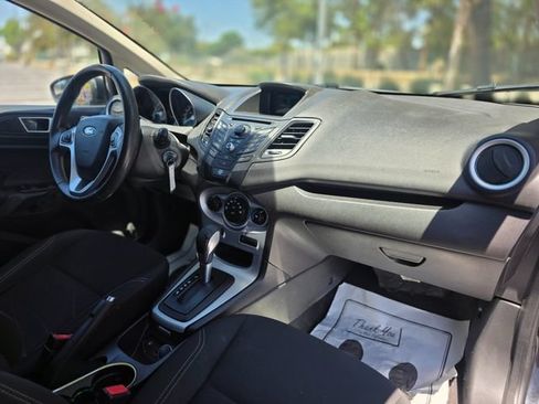 Used 2014 Ford Fiesta SE w/ Exterior Protection Package FWD image 25