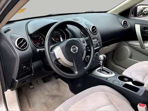 Used 2012 Nissan Rogue S FWD image 17
