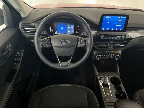 Used 2024 Ford Escape Active AWD/4WD image 31