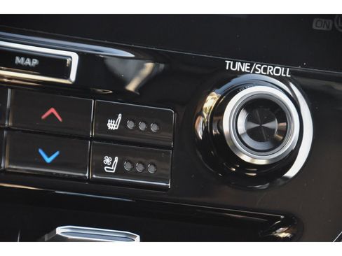 Used 2020 Toyota Highlander Platinum image 38