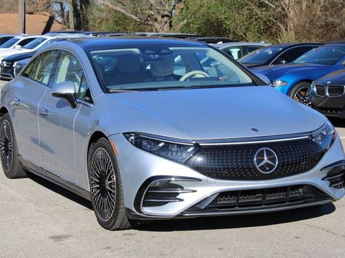 Used 2022 Mercedes-Benz EQS 450+ Sedan image 1