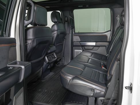 Used 2023 Ford F450 Platinum w/ FX4 Off-Road Package image 13