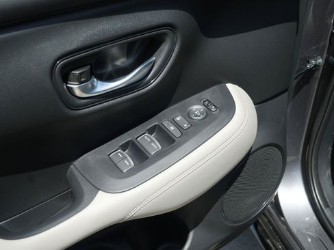 New 2027 Honda HR-V EX-L image 14