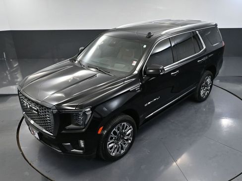 Used 2024 GMC Yukon Denali Ultimate AWD/4WD image 73