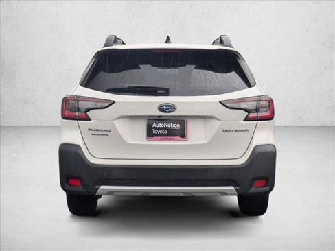 Used 2023 Subaru Outback Limited image 7