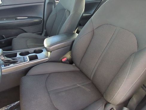 Used 2020 Kia Optima LX image 14