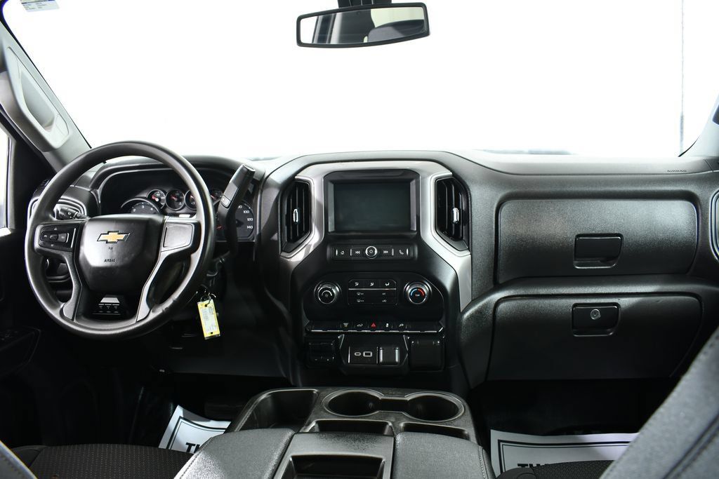 Used 2022 Chevrolet Silverado 3500 W/T w/ WT Convenience Package AWD/4WD image 7