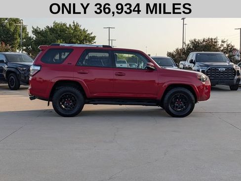 Used 2024 Toyota 4Runner SR5 Premium w/ Moonroof Package RWD image 4