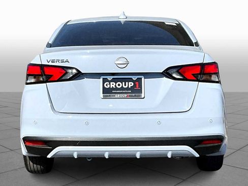 New 2025 Nissan Versa SV w/ Trunk Package image 4