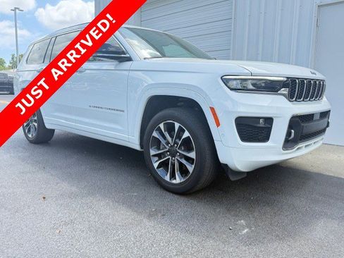 Used 2023 Jeep Grand Cherokee L Overland RWD image 37