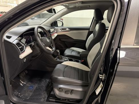 New 2026 Volkswagen Taos SEL image 15