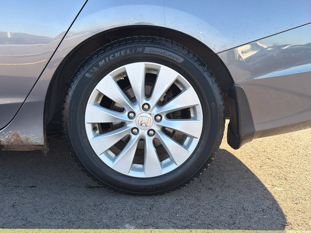 Used 2014 Honda Accord EX-L image 8