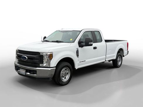 Used 2019 Ford F250 XL w/ XL Value Package image 1