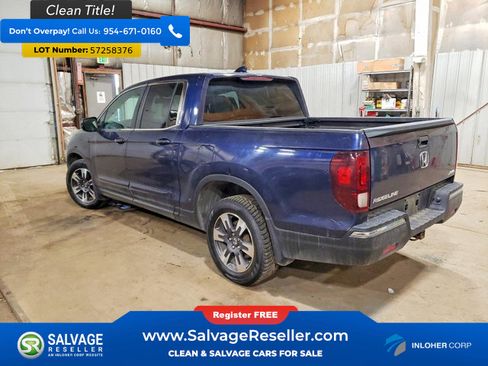 Used 2017 Honda Ridgeline RTL-T image 3