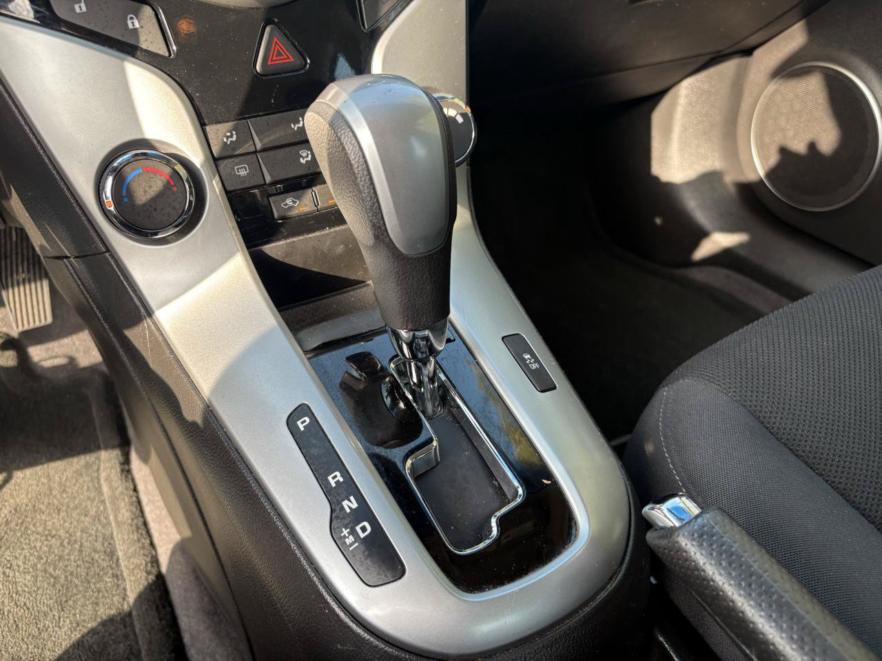 Used 2011 Chevrolet Cruze LT FWD image 37