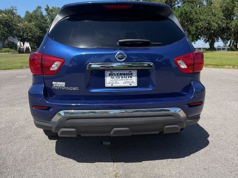 Used 2019 Nissan Pathfinder S FWD image 4