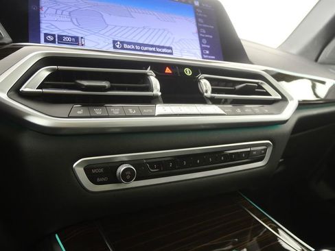 Used 2021 BMW X5 xDrive40i w/ Convenience Package image 26