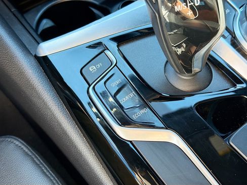 Used 2019 BMW 530i w/ Convenience Package image 31