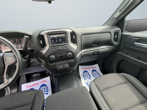 Used 2025 Chevrolet Silverado 1500 W/T RWD image 11