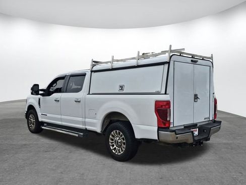 Used 2022 Ford F250 XLT w/ XLT Premium Package image 6