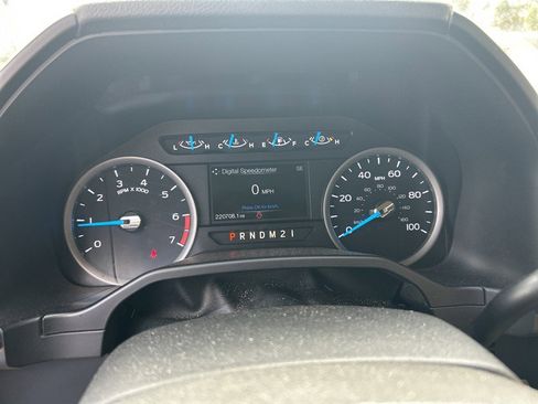 Used 2017 Ford F250 XLT w/ XLT Premium Package image 14