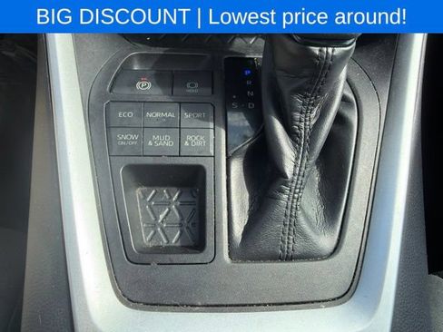 Used 2019 Toyota RAV4 XLE w/ Carpet Mat Package AWD/4WD image 33