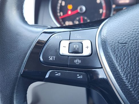 Used 2019 Volkswagen Atlas SE w/ Towing Package image 30