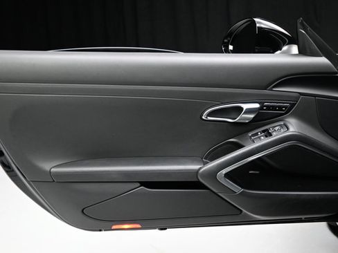 Used 2019 Porsche 911 Carrera RWD image 43