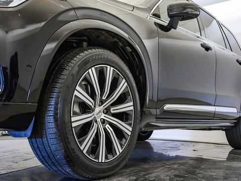 Certified 2025 Volvo XC90 B6 Plus image 10