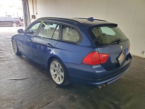 Used 2011 BMW 328i xDrive Wagon image 5