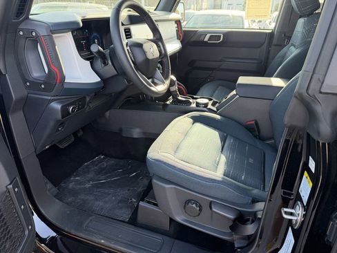 New 2026 Ford Bronco Heritage Edition AWD/4WD image 18