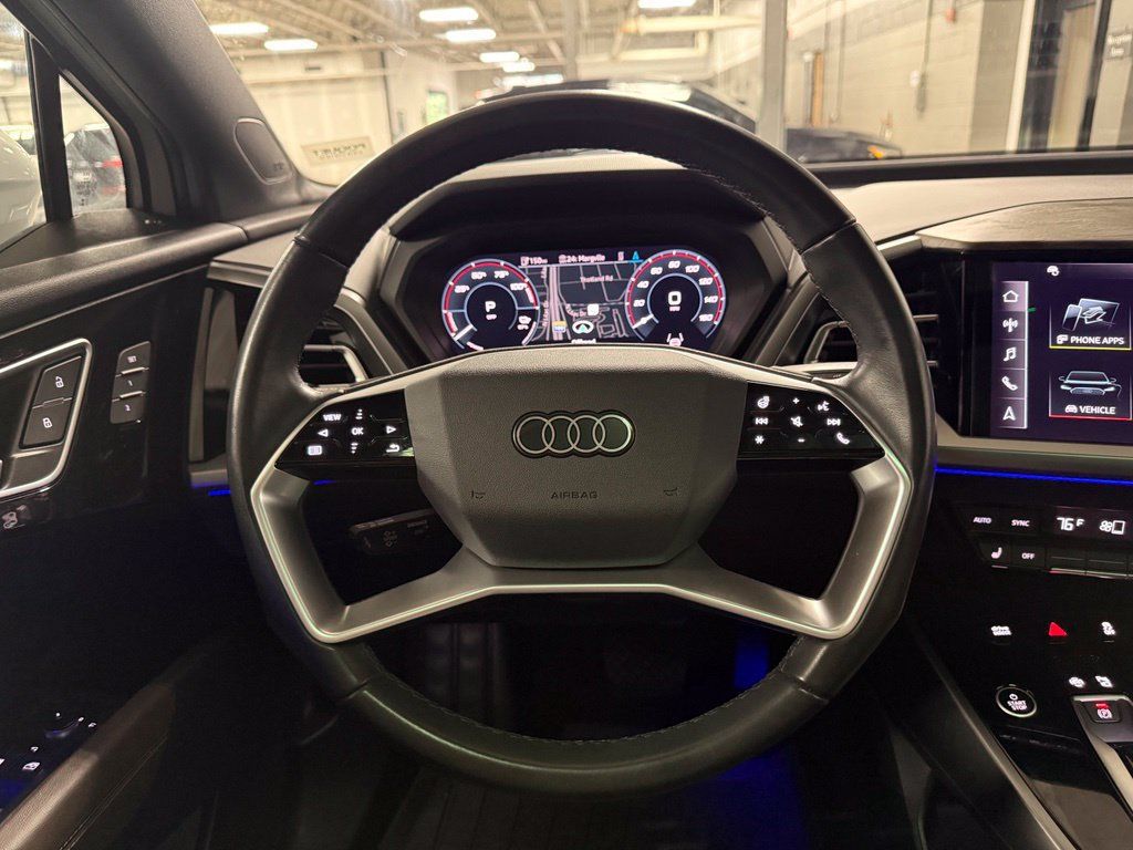 Used 2024 Audi Q4 e-tron Prestige AWD/4WD image 11