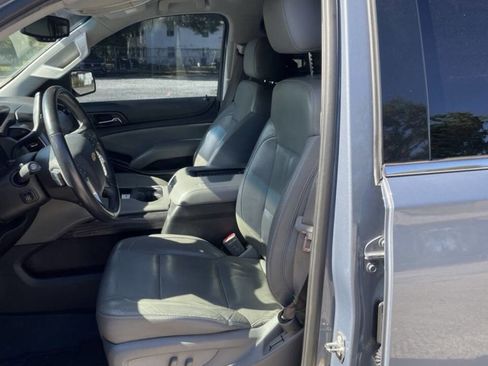 Used 2015 Chevrolet Tahoe LT w/ Luxury Package image 5