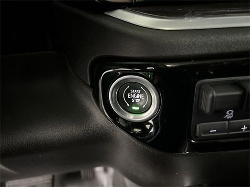 Certified 2022 Chevrolet Silverado 1500 LTZ w/ LTZ Premium Package image 17