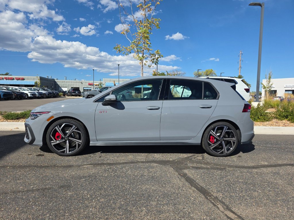 New 2026 Volkswagen GTI SE FWD image 2