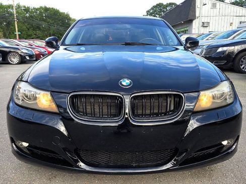Used 2011 BMW 328i xDrive Sedan AWD/4WD image 4