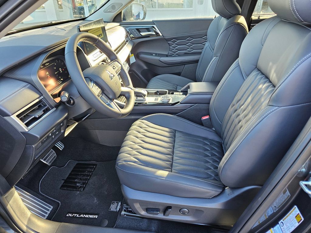 New 2026 Mitsubishi Outlander SEL AWD/4WD image 16