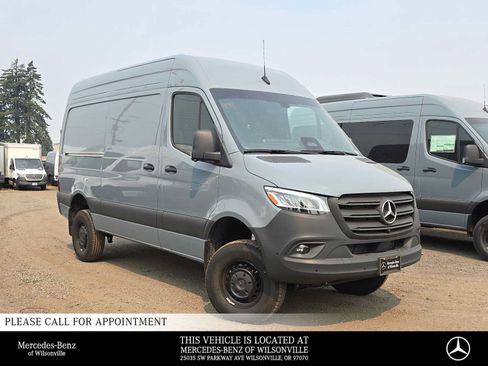 Used 2026 Mercedes-Benz Sprinter 2500 image 1
